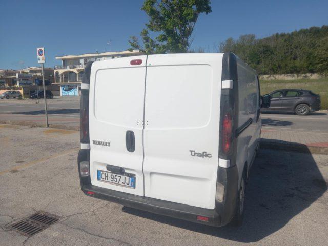RENAULT TRAFIC VIVARO 2.0 DISEL 100 CV