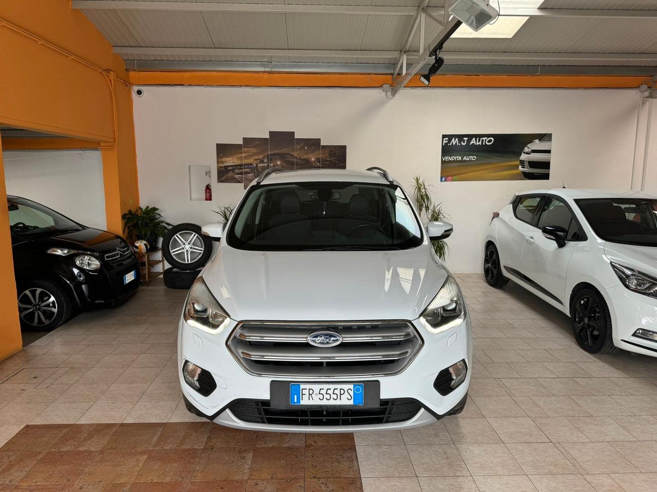 Ford Kuga 2.0 TDCI 150 CV S&S 4WD Powershift Titanium