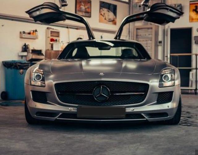 MERCEDES-BENZ SLS AMG Coupé