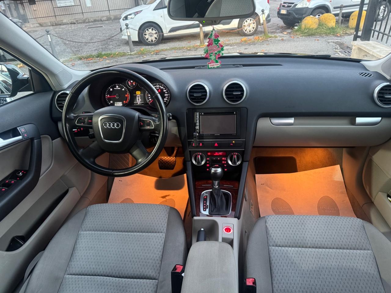 Audi A3 SPB 1.6 TDI 105 CV S tronic Ambition