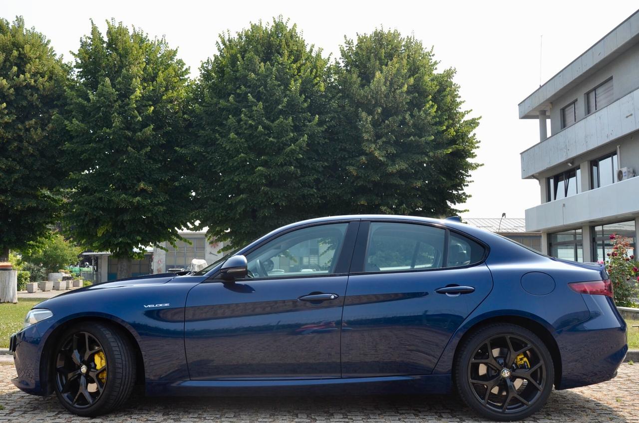 ALFA ROMEO GIULIA 2.2 T VELOCE Q4 210cv AWD AUTO, SERVICE UFF FCA, EURO 6B, 19", XENO, APPLE ANDROID, PERMUTE