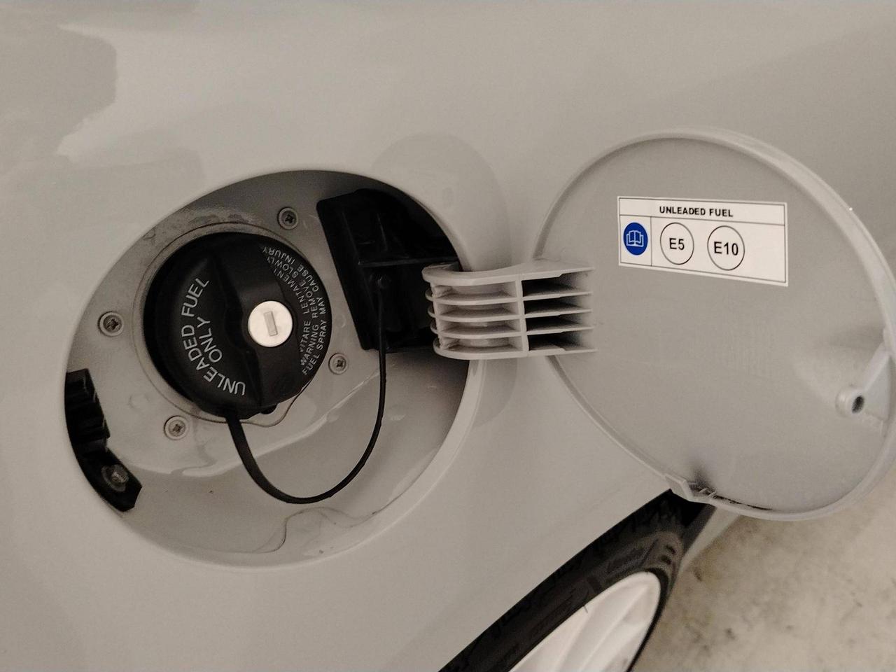 Abarth 500 595 1.4 t-jet esseesse 180cv