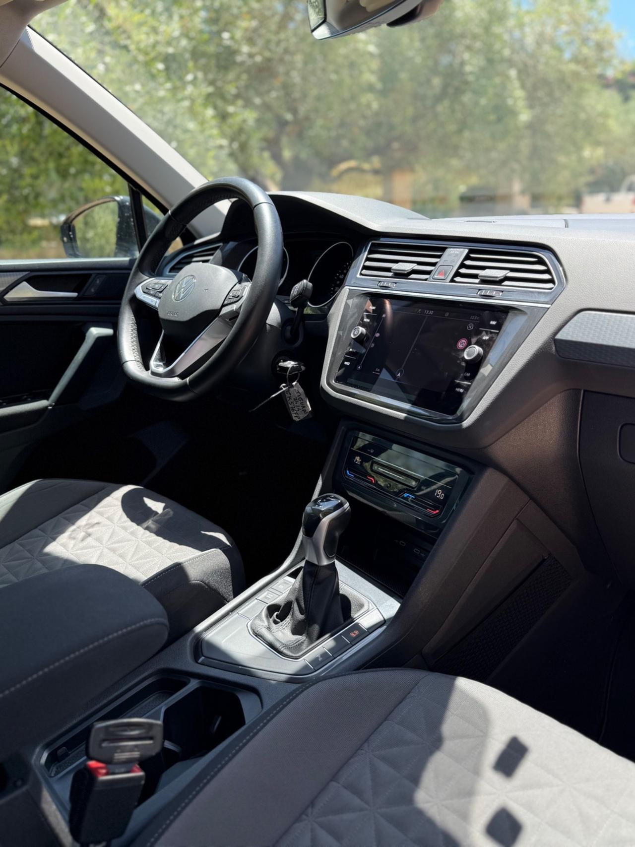 Volkswagen Tiguan 2.0 TDI 150 CV SCR DSG Life sport