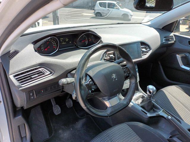 PEUGEOT 308 1500 BLUEHDI BUSINESS 102CV SW CARPLAY PDC ITALIA
