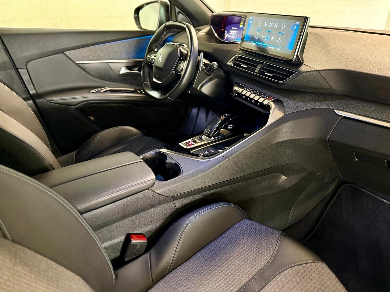 Peugeot 3008 BlueHDi 130 S&S EAT8 Allure Pack