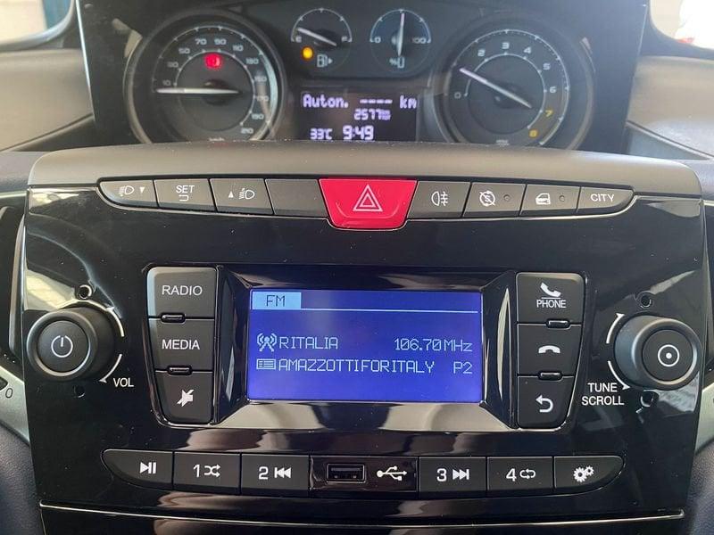 Lancia Ypsilon 1.0 FireFly 5 porte S&S Hybrid Oro - PROMO SIRONIAUTO+