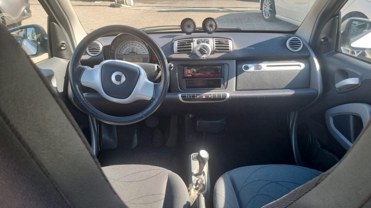 Smart ForTwo 1000 52 kW coupé pure
