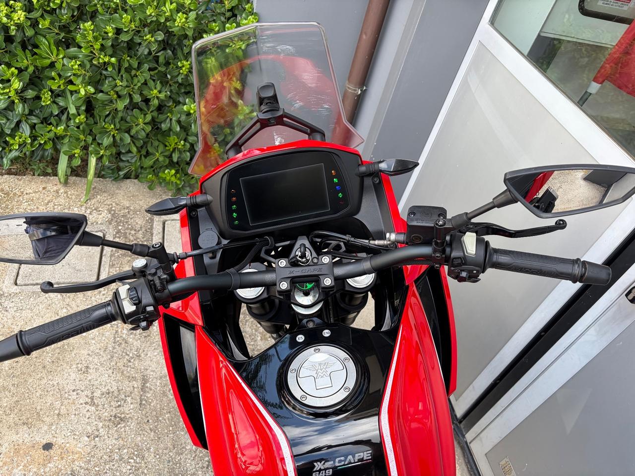 Moto Morini X-Cape 649