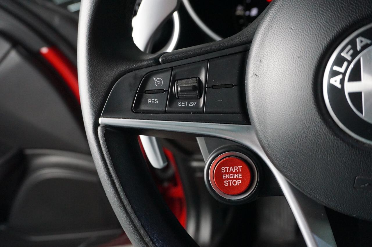 Alfa Romeo Giulia 2.2 Turbodiesel 160 CV AT8 Sport-Tech