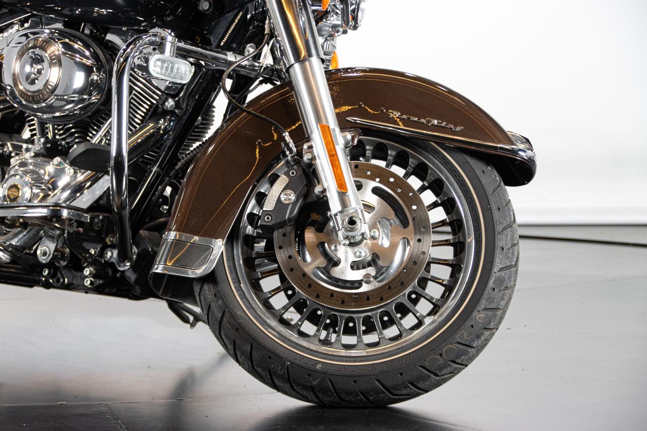 HARLEY DAVIDSON ROAD KING 110TH° ANNIVERSARY - 2013