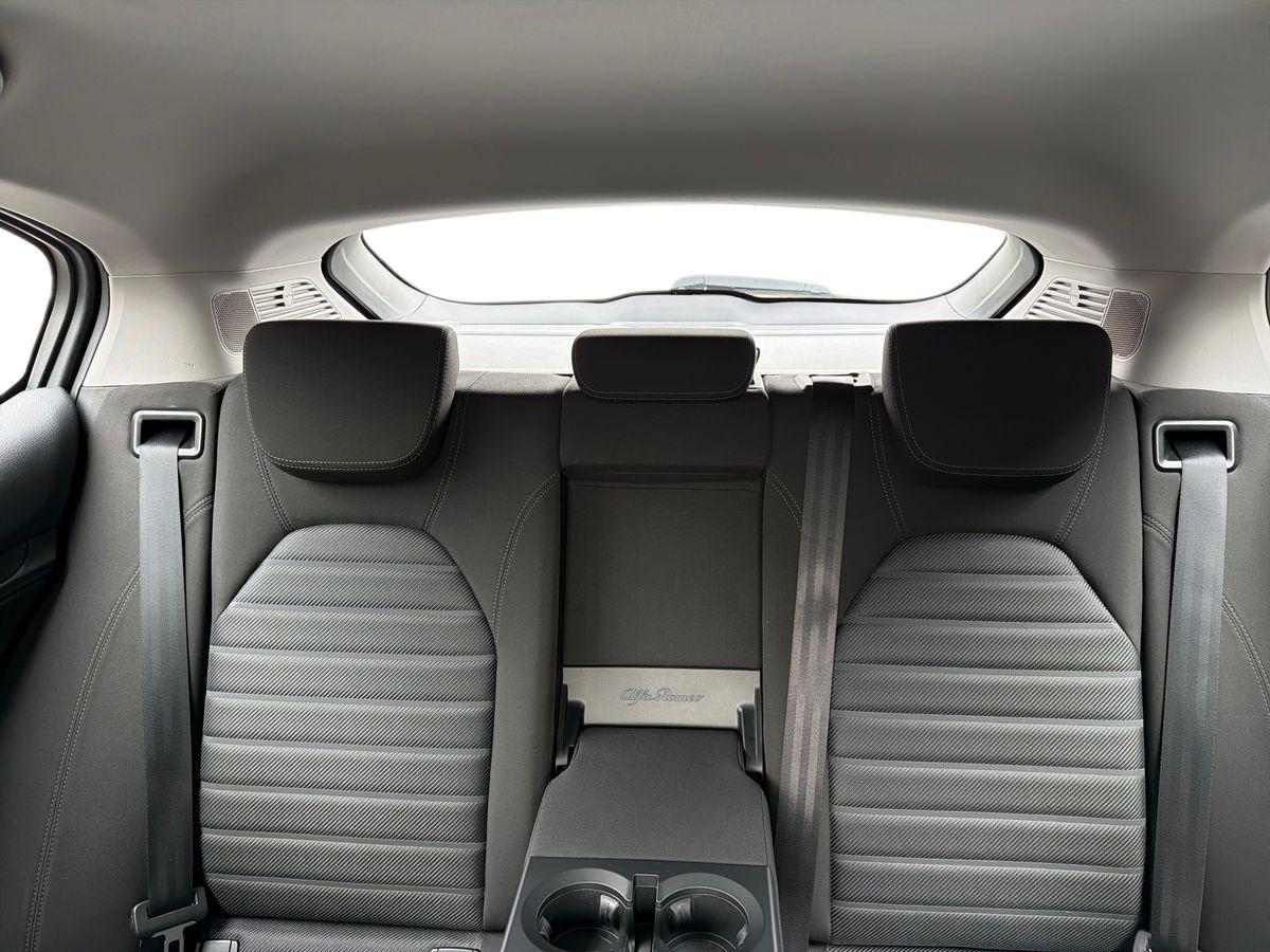 ALFA ROMEO Stelvio 2.2 t Business Q4 190cv auto my19