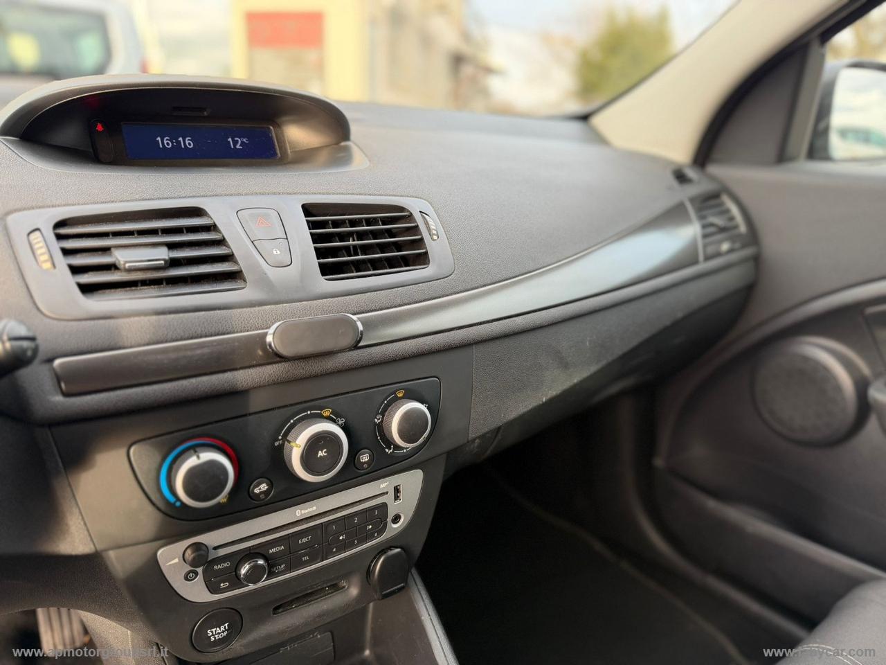 RENAULT Mégane 1.5 dCi 110 CV SporTour DYNAMIQUE