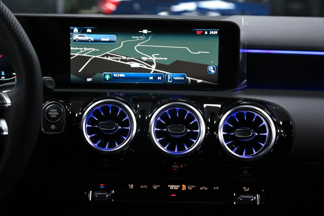 Mercedes A 200 d Automatic AMG Line Advanced_NUOVA KM0 2026