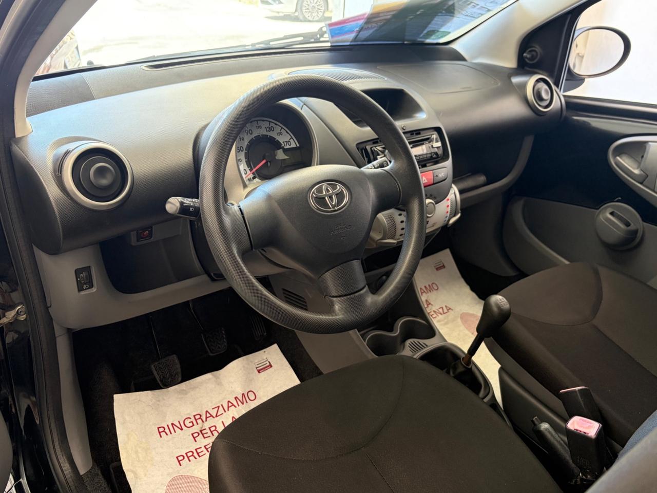 Toyota Aygo 1.0 5 porte Now 12 MESI DI GARANZIA