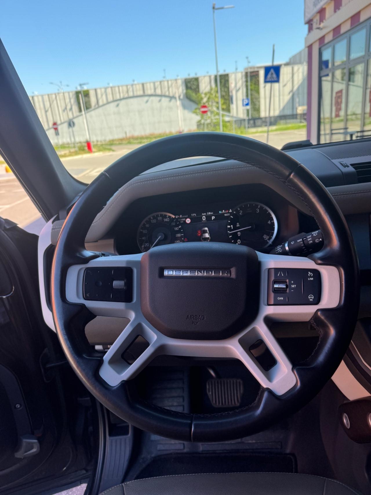 LAND ROVER DEFENDER AUTOCARRO PREZZO + IVA