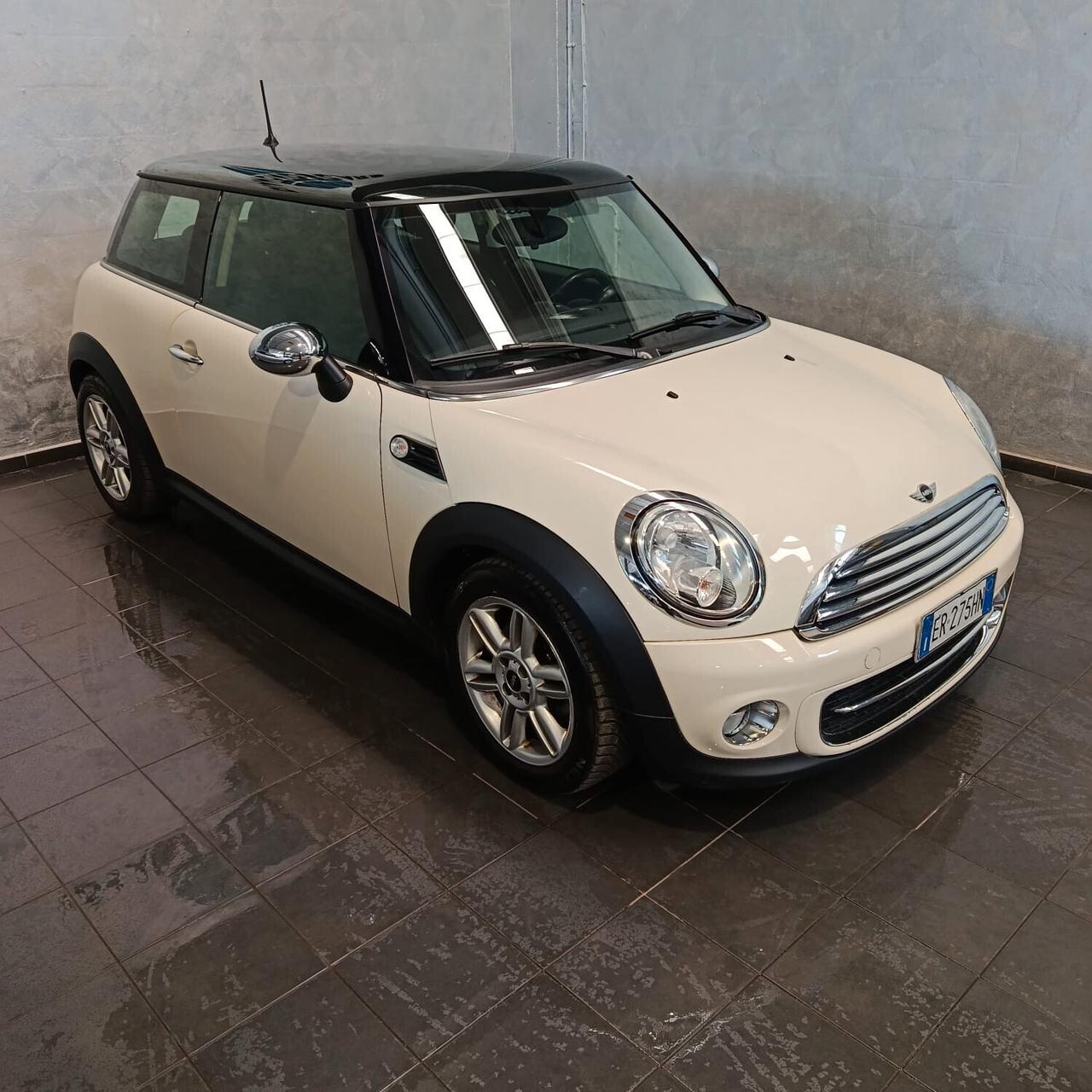 Mini Cooper D NEOPATENTATI