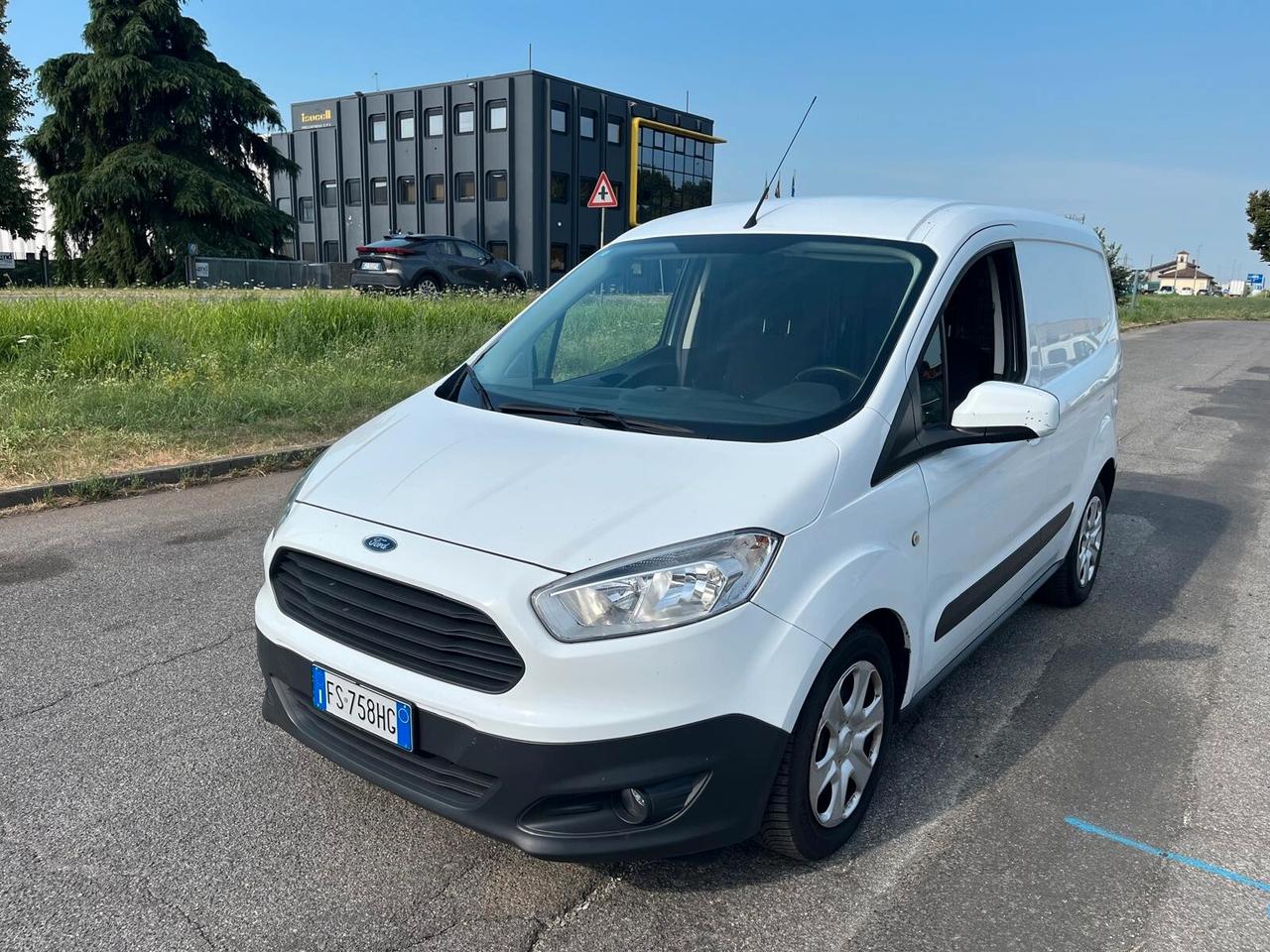 Ford Transit Courier 1.5 TDCi 75CV Van **+IVA**