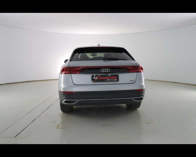 AUDI Q8 45 TDI quattro tiptronic