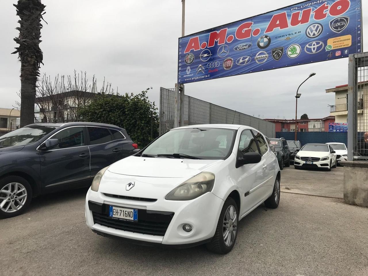 Renault Clio 1.2 16V 3 porte Live! Auto pari al nuovo