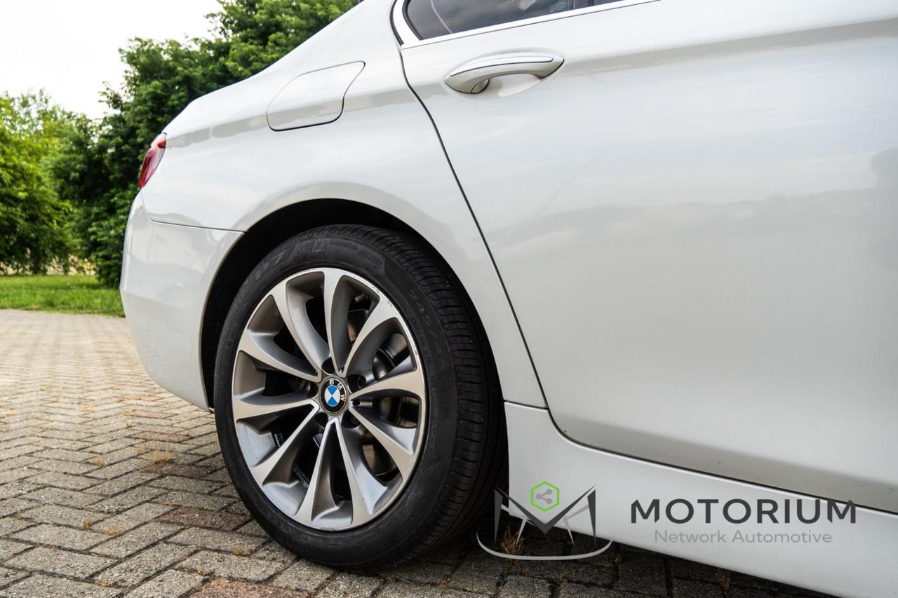 BMW 530d xDrive Luxury Steptronic - 2015