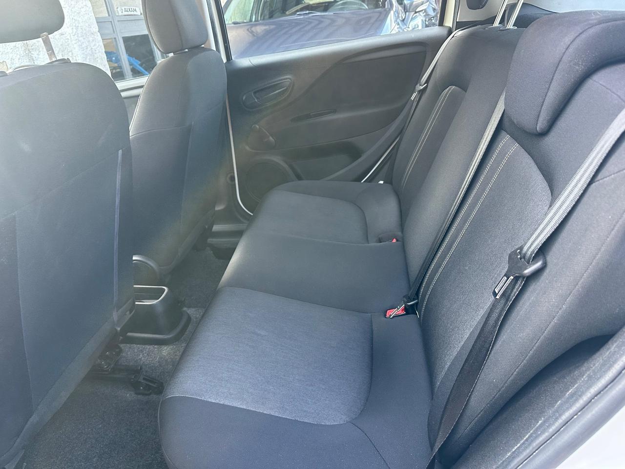 Fiat Punto 1.3 MJT II S&S 95 CV 5 porte Street