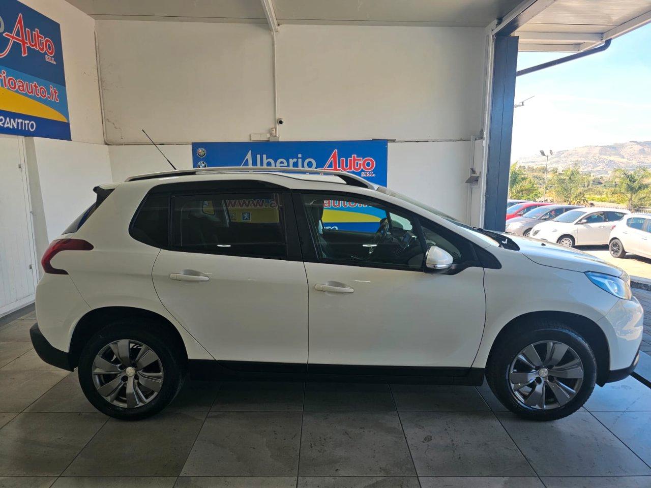 Peugeot 2008 2008 1.6 bluehdi Active 100cv my16