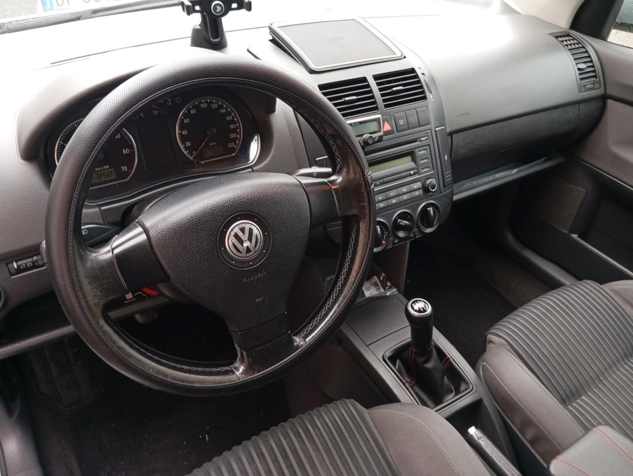 Volkswagen Polo 1.4/75CV 16V 5p. motore nuovo