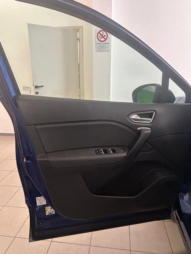 RENAULT Captur Blue dCi 95 CV Intens