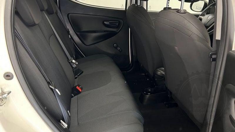 Lancia Ypsilon 1.2 69 CV 5 porte Gold 5 POSTI *P.ZO REALE*