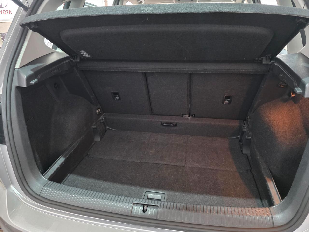 Volkswagen Golf Sportsvan 1.6 TDI 110CV Highline BlueMotion Technology