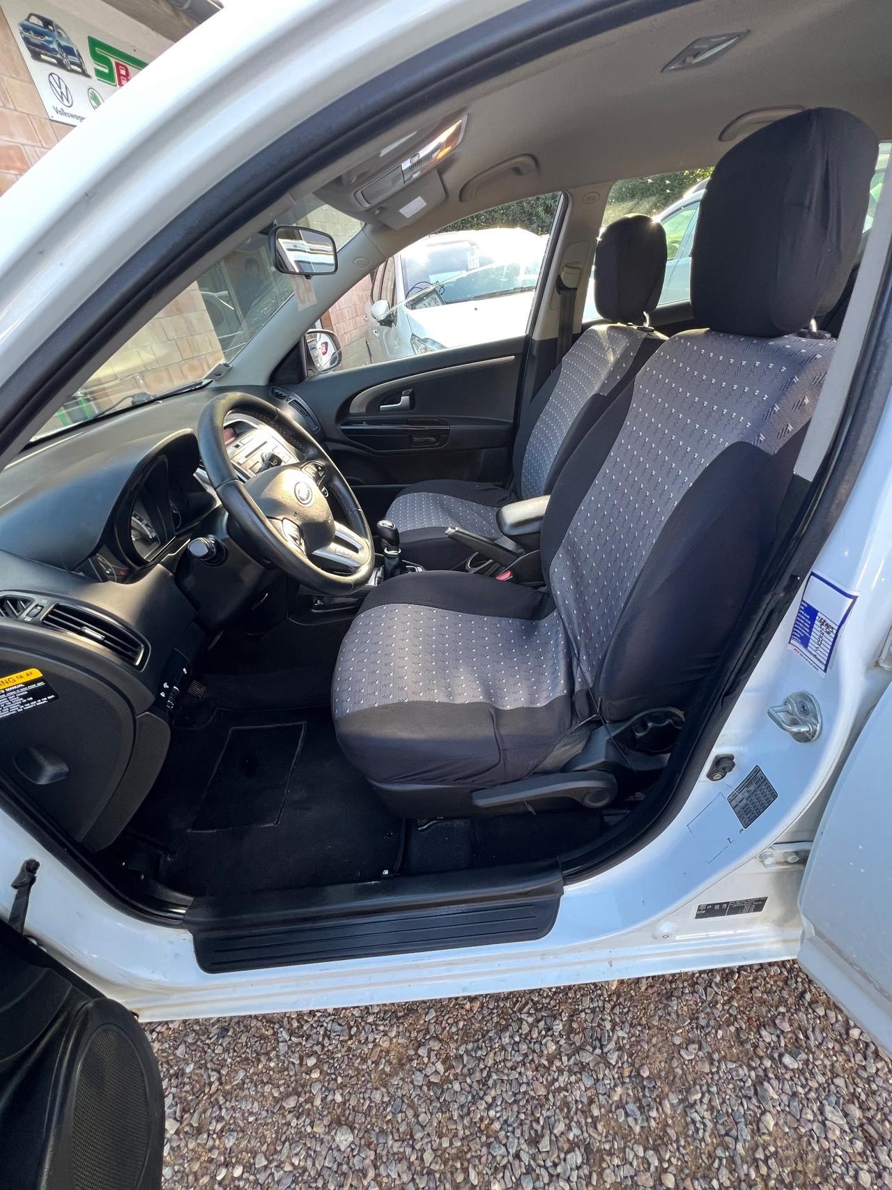 Kia Ceed cee'd 1.6 CRDi VGT 115CV 5p. EX