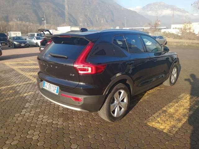 Volvo XC40 XC40 2023 2.0 b3 Core auto