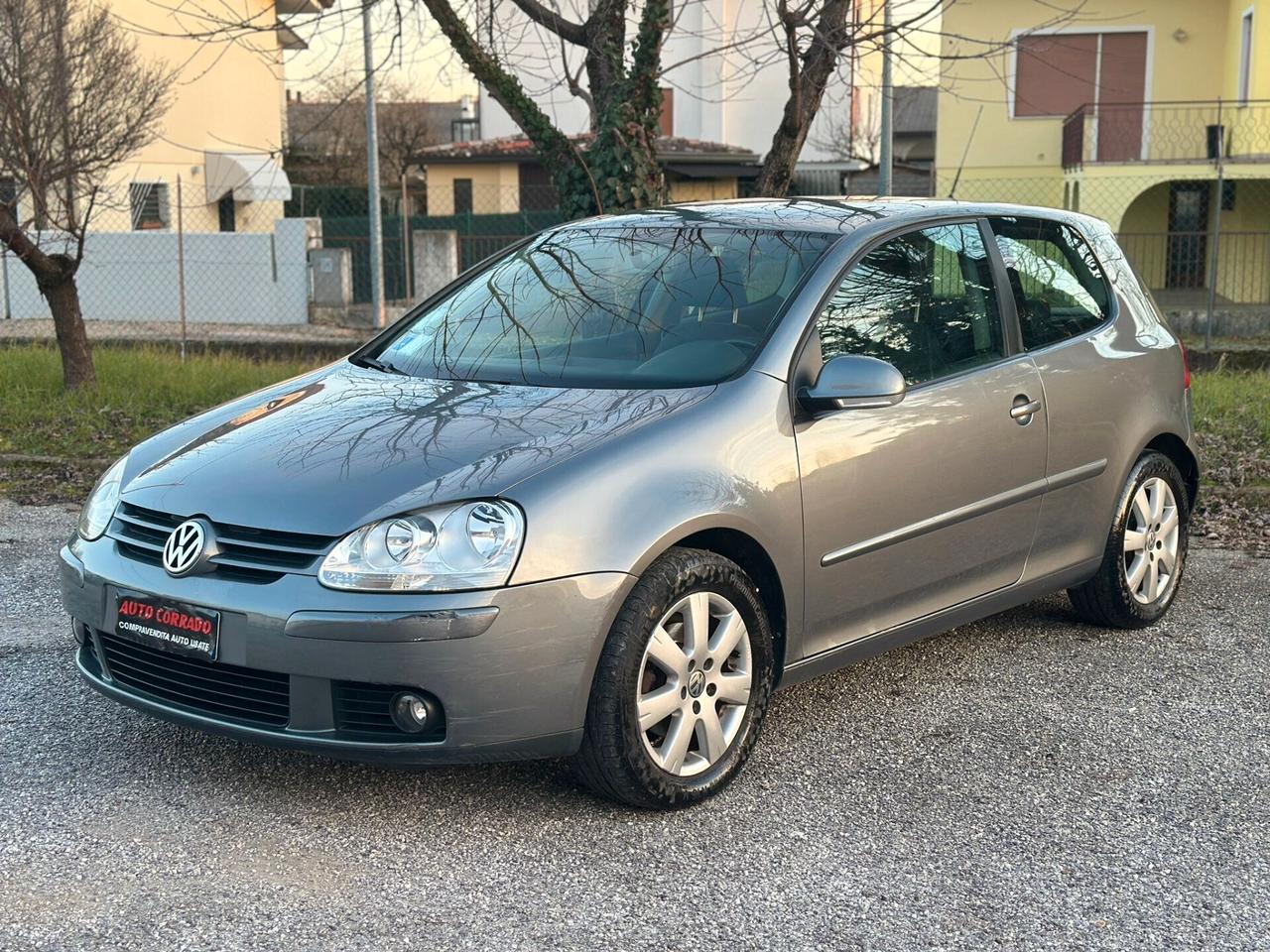 Volkswagen Golf 1.9 TDI 105cv 3p ok neopatentati.