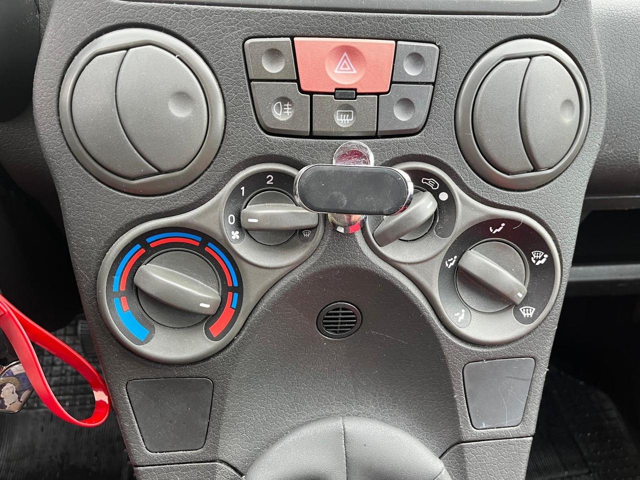 Fiat Panda 1.2 benz-km 135000-11/2010