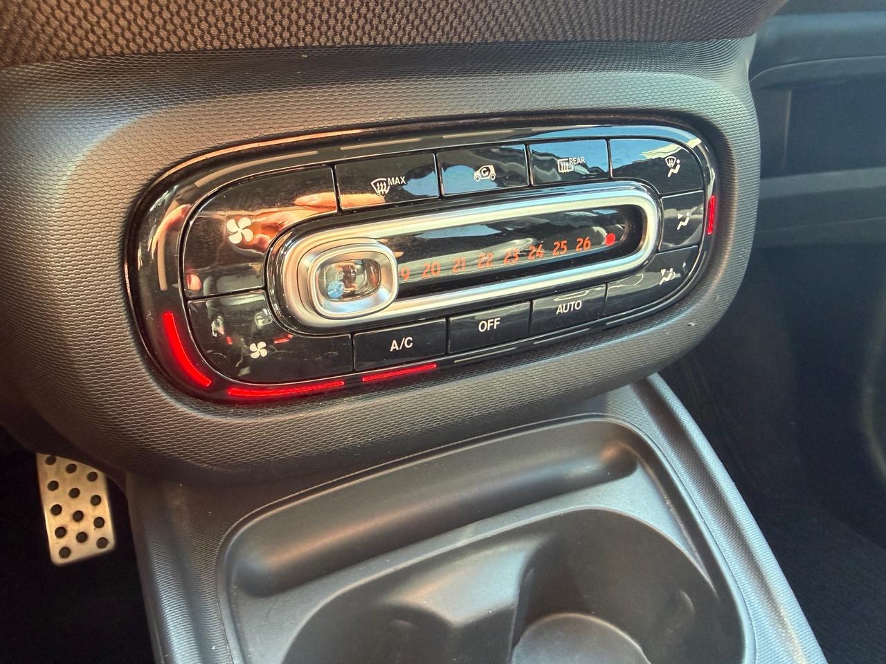 Smart ForFour 0.9Turbo 90CV BRABUS-12/2018