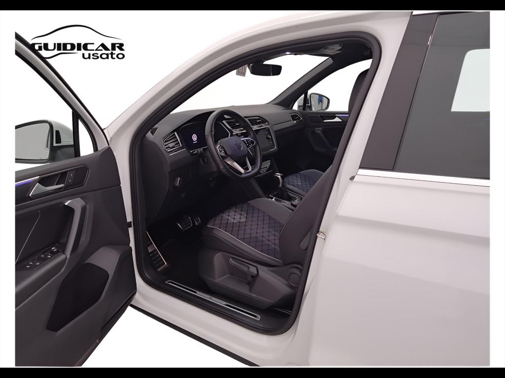 VOLKSWAGEN Tiguan II 2021 - Tiguan 2.0 tdi R-Line 4motion 150cv dsg