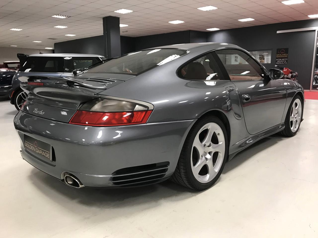 Porsche 996 Turbo cat Coupé Manuale