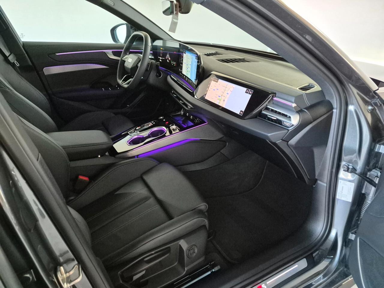 Audi A6 AVANT NEW GENERATION S LINE EDITION TDI S-TRONIC TETTO MATRIX DISPLAY PASS. 360° AUTO UFFICIALE AUDI 1 PROPRIETARIO