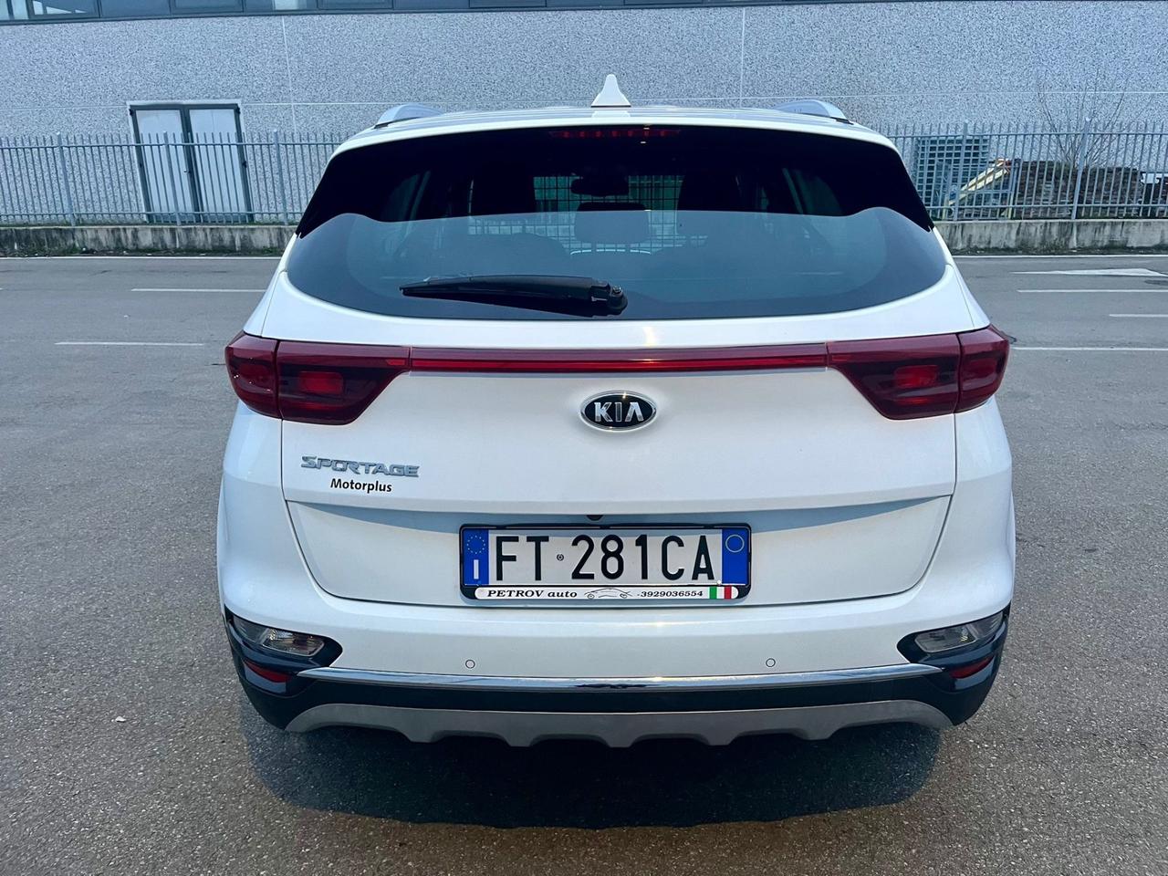 Kia Sportage 1.6CRDI 2019 125.000km autocarro 5posti perfetta