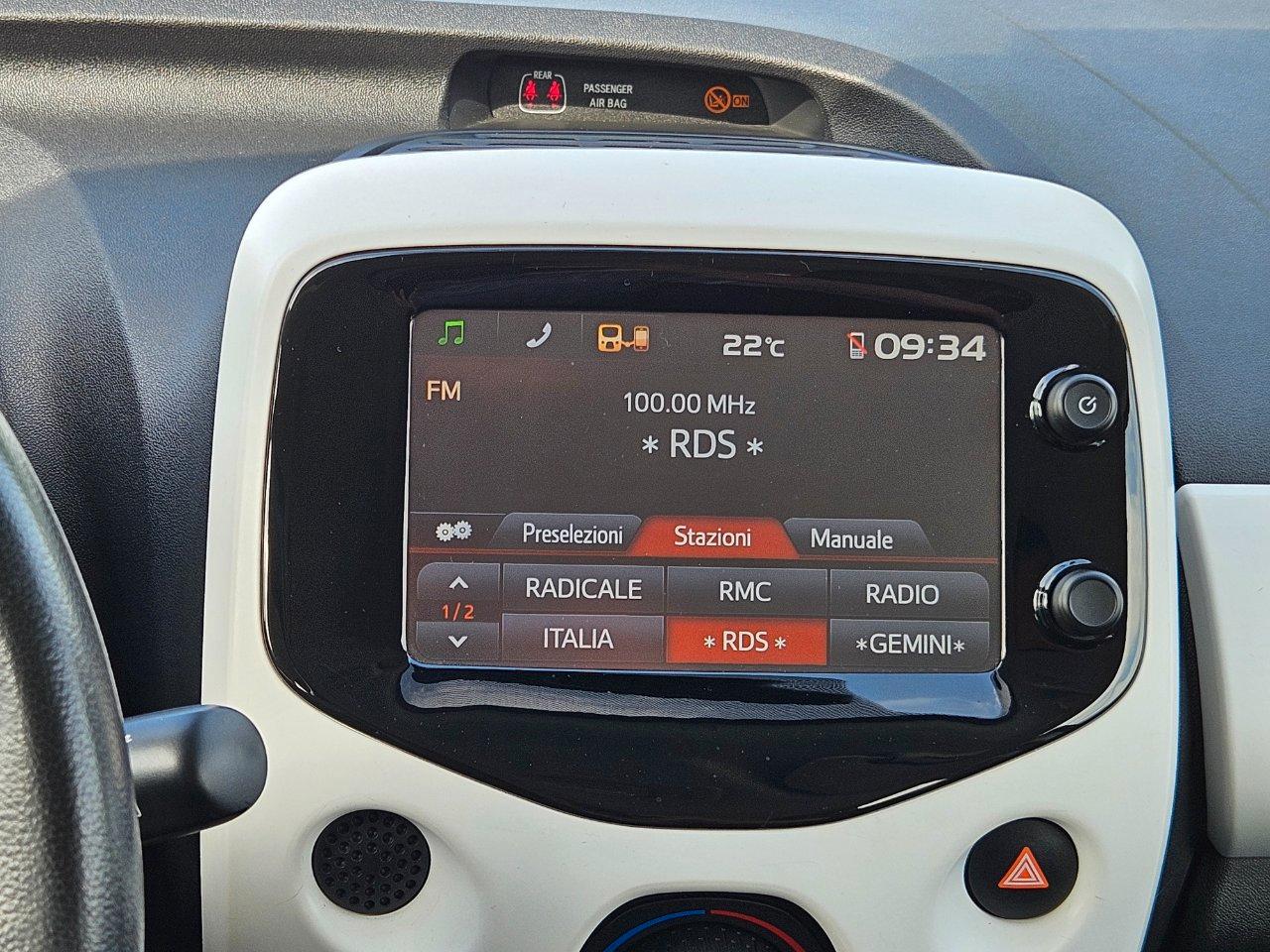 Peugeot 108 5 Porte 108 5p 1.0 vti Allure E6