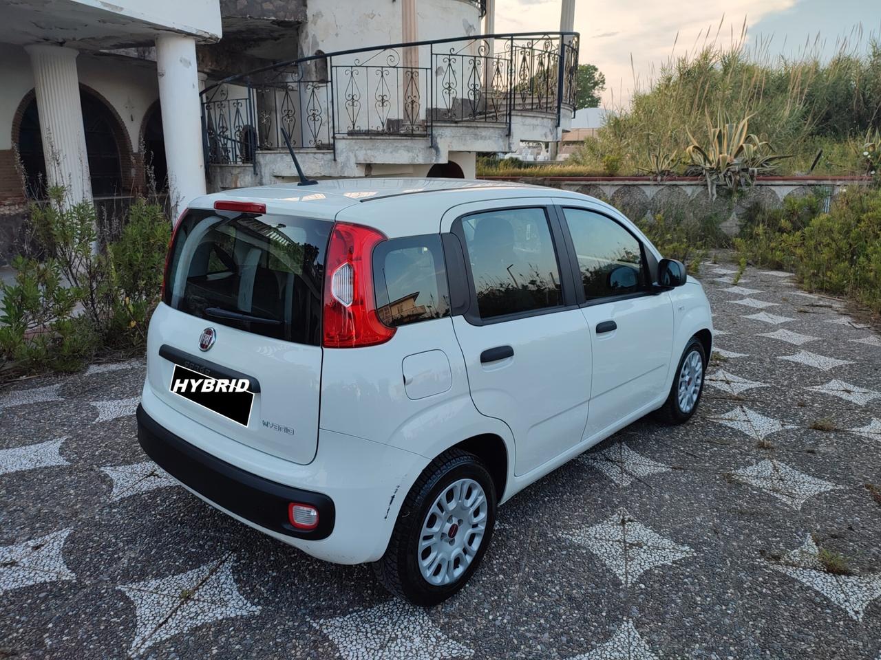 Fiat Panda HYBRID 1.0 S&S 70 CV E6D COMANDI AL VOLANTE CLIMA