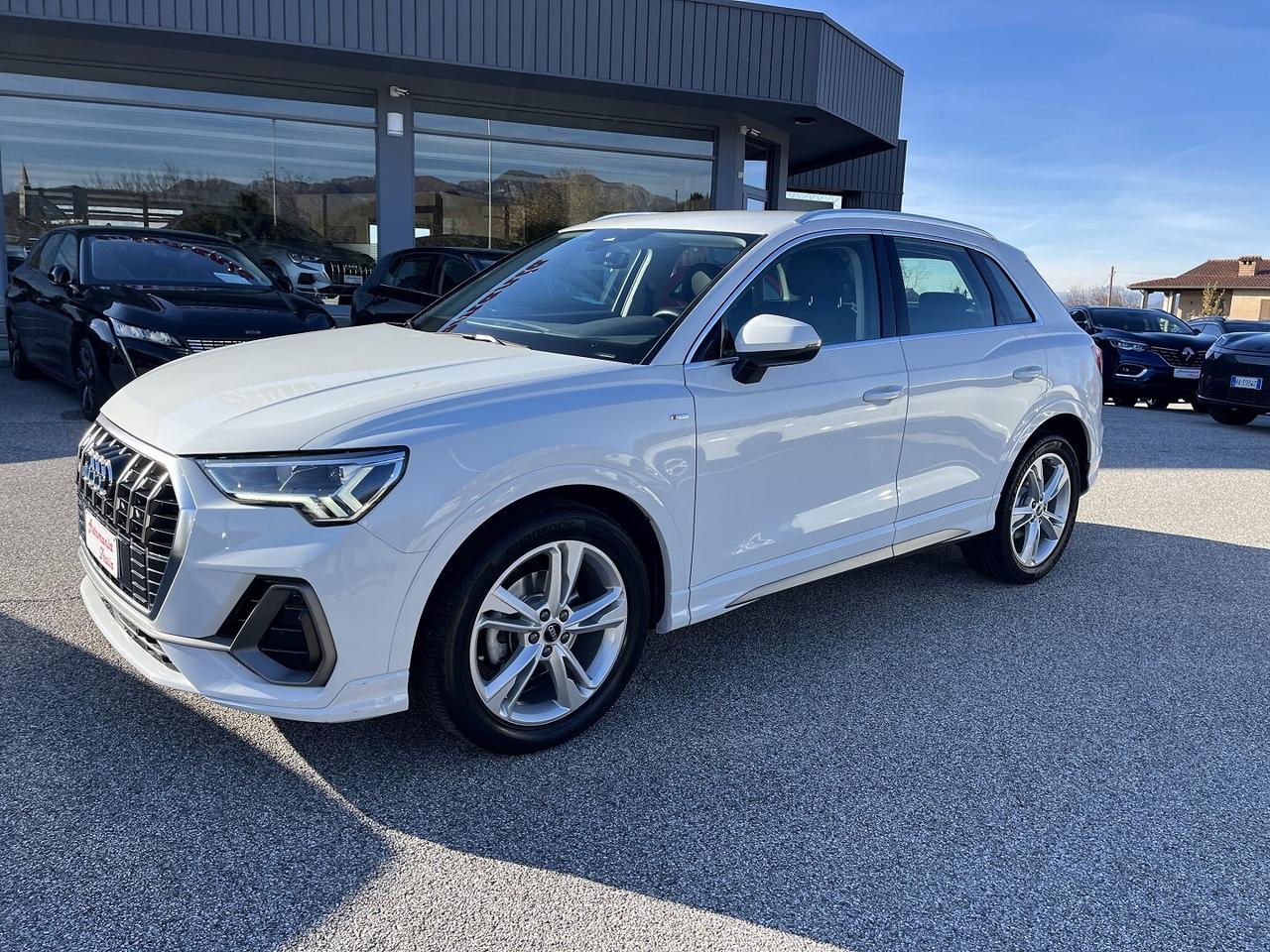 AUDI Q3 35 2000 TDI 150 CV S.TRONIC S.LINE