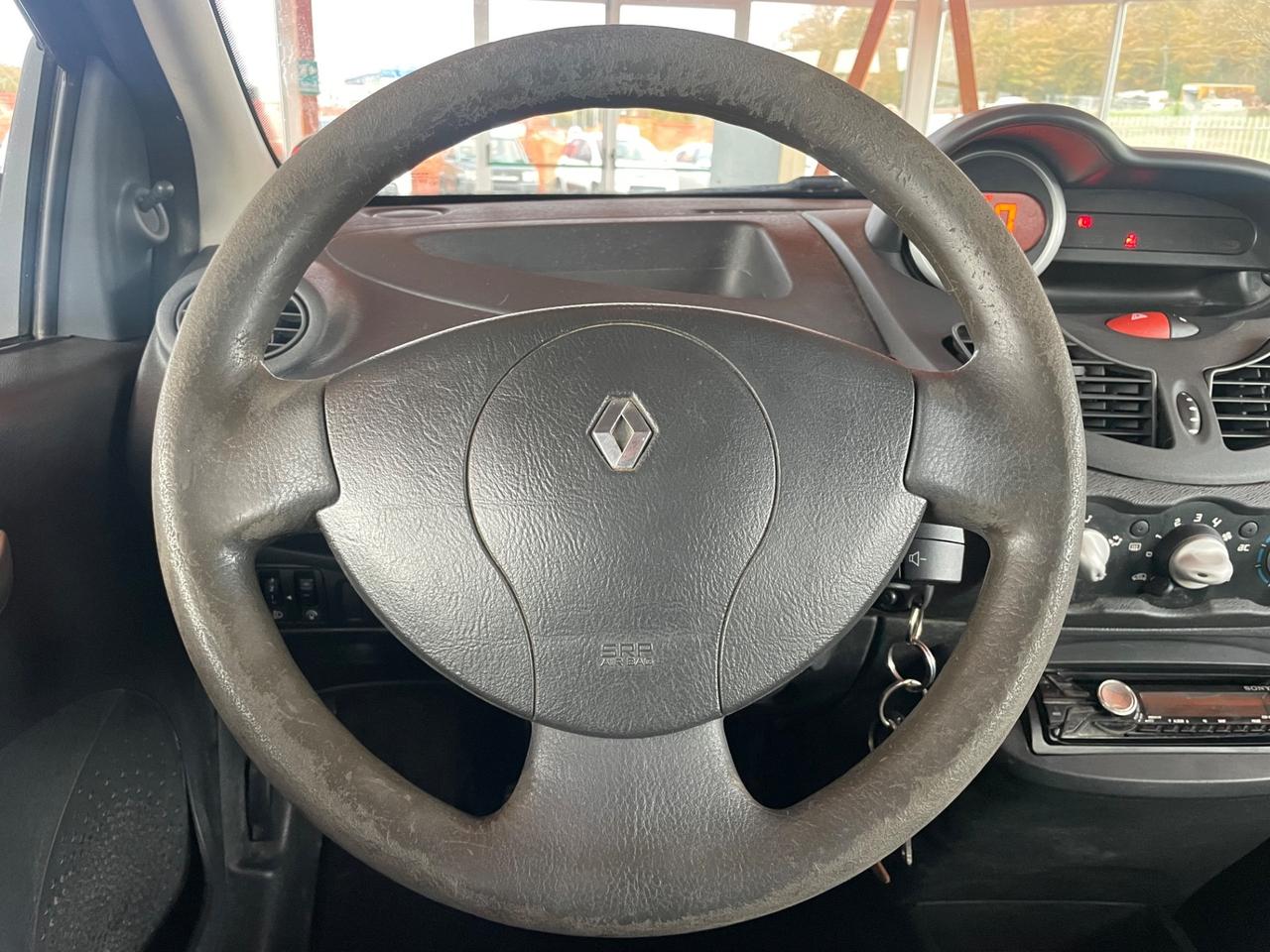 Renault Twingo 1.5 Diesel - Neopatentati