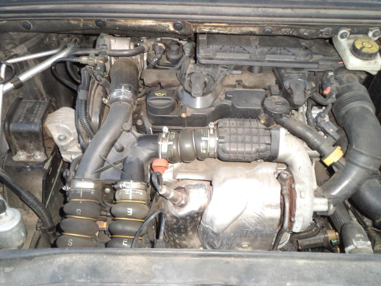 Ds DS4 4 1.6 e-HDi 115 So Chic AUTOMATICA CERCHI DA 18