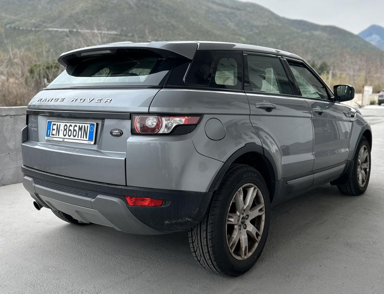 Land Rover Range Evoque 2.2 TD4 5p. Prestige