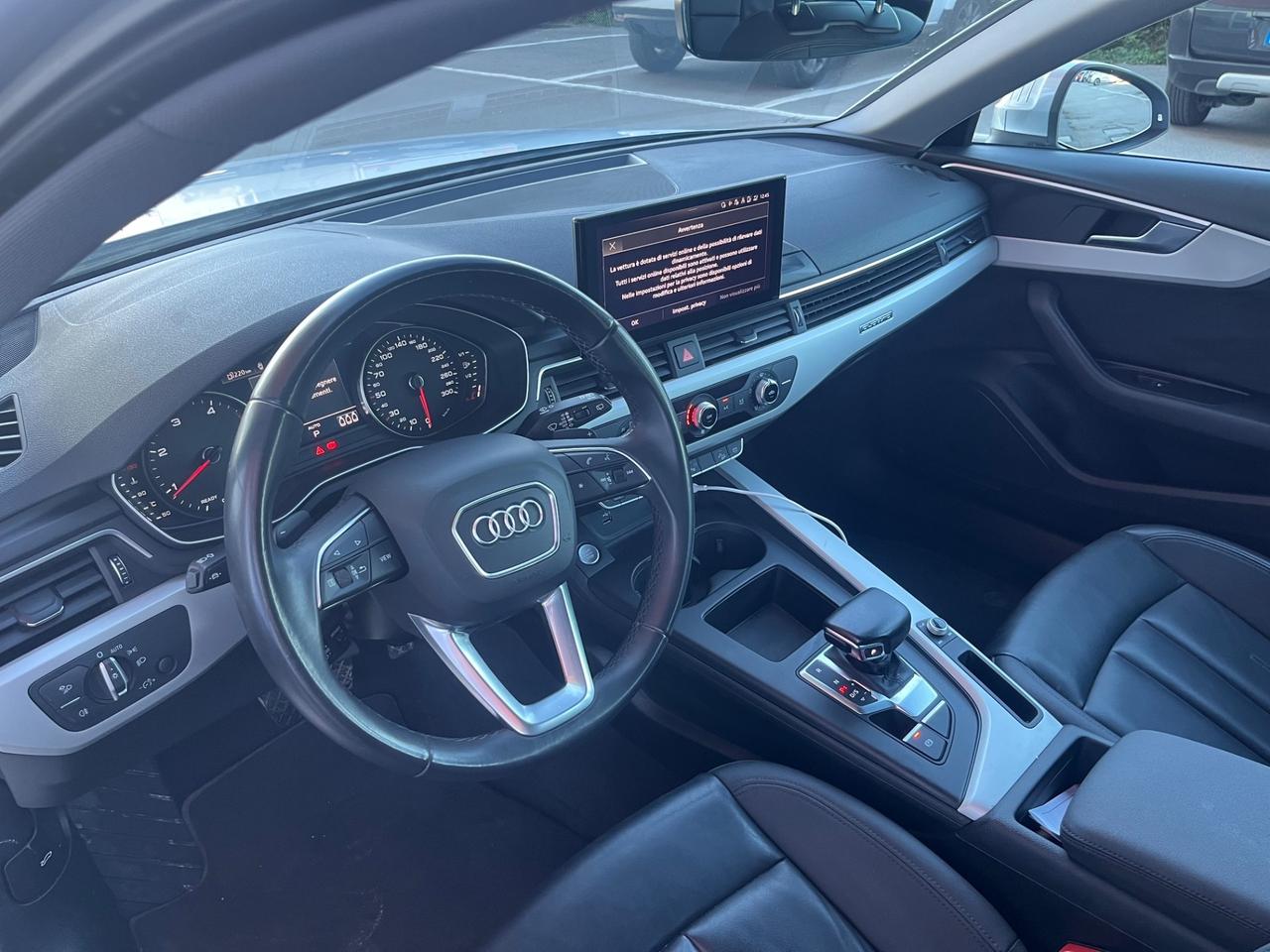 Audi A4 allroad 40 TDI 204 CV S tronic Identity Contrast