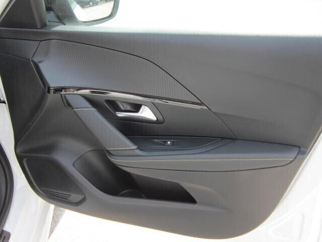 Peugeot 208 PureTech 130 Stop&Start EAT8 5 porte GT Pack