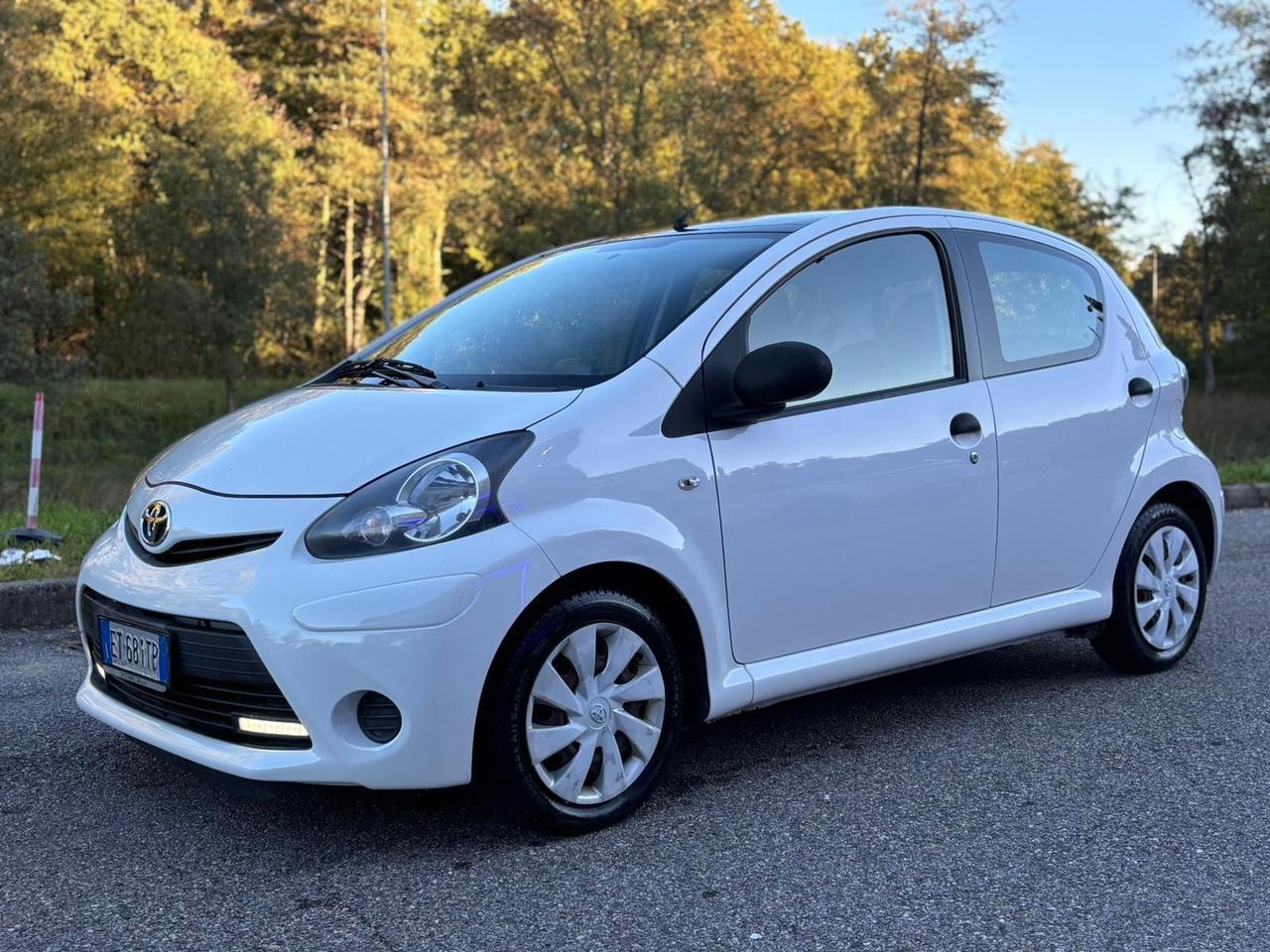 Toyota Aygo 1.0 VVT-i 69 CV 5 porte x-cool