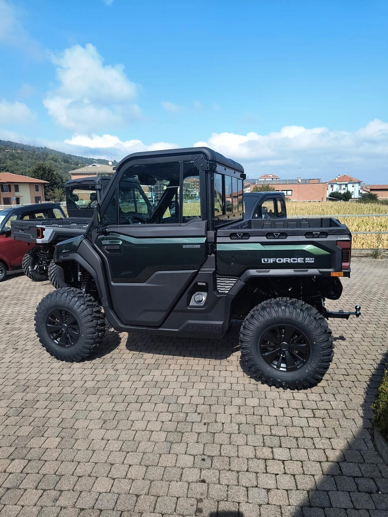 CFMOTO UFORCE 1000 PRO HIGHLAND