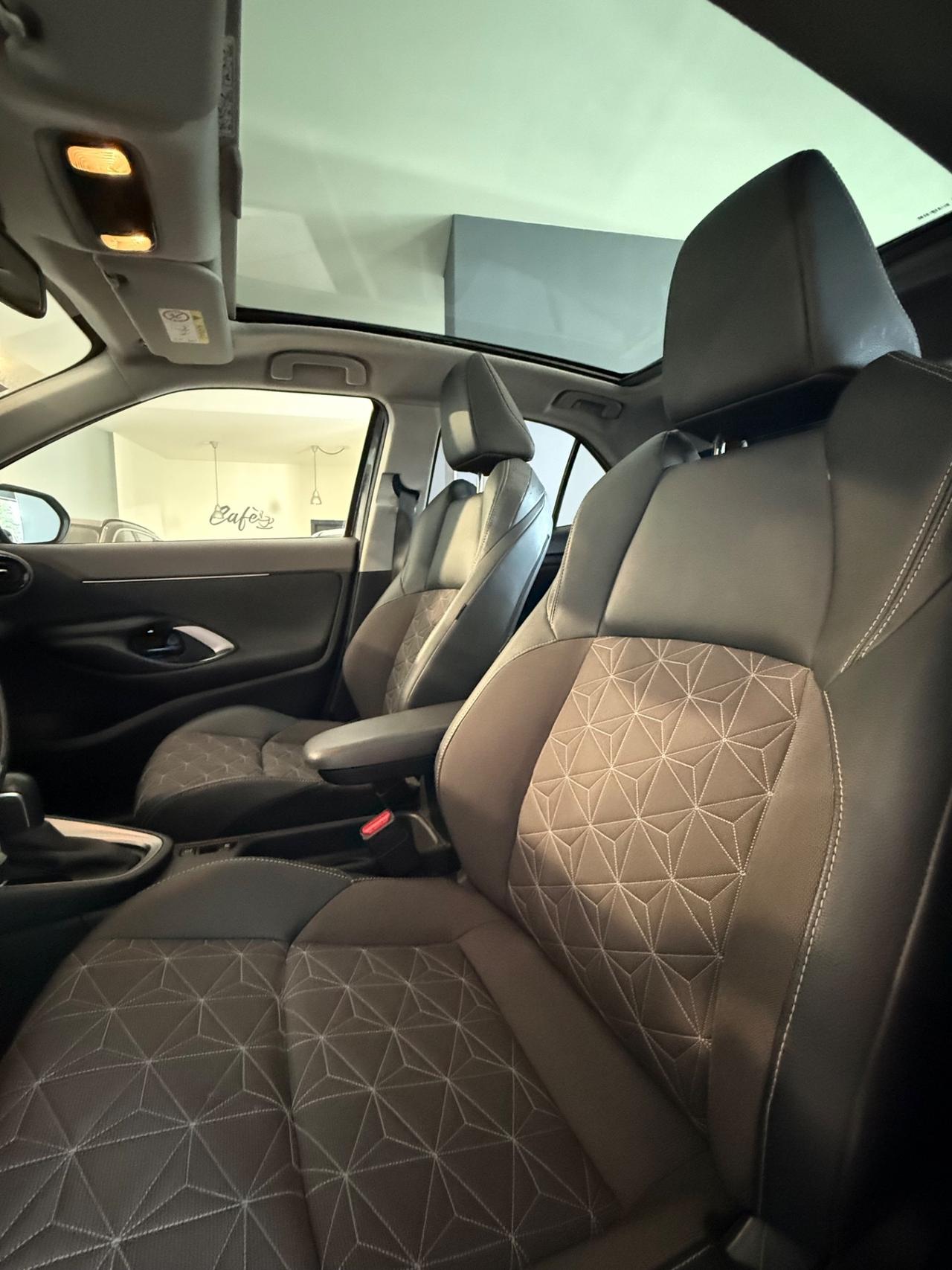 Toyota Yaris Cross 1.5 Hybrid 5p. E-CVT Lounge 2023